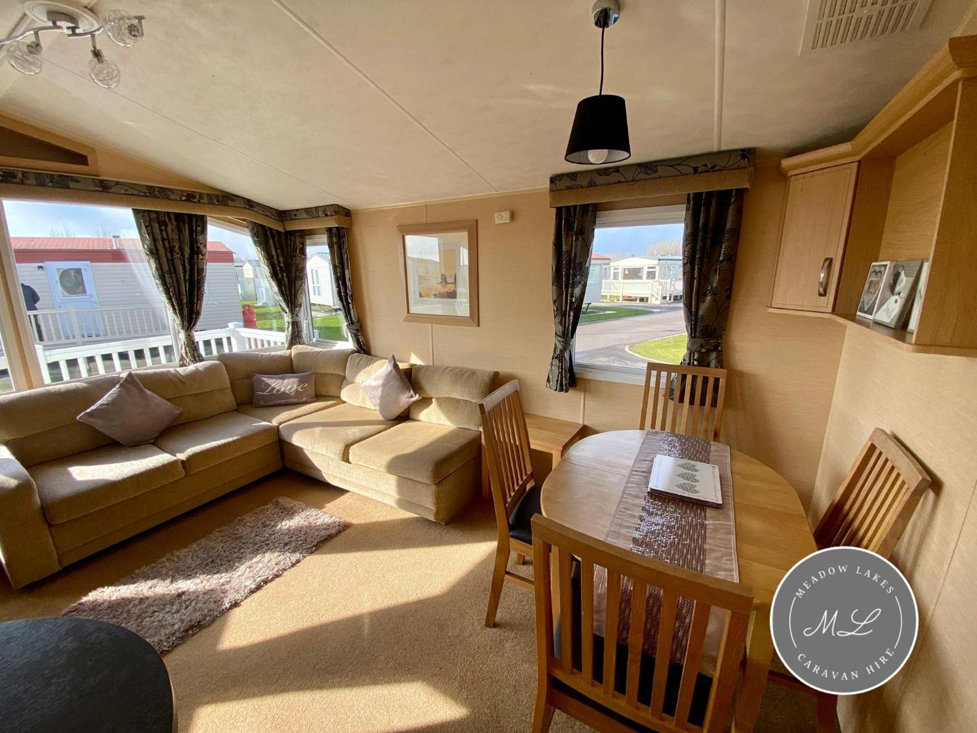 Palm Grove 132 - Pet Friendly, Wifi, Central Heating, Close To Shops And Beach - Meadow Lakes Caravan & Lodge Hire แชเปิลเซนต์เลนเนิร์ดส์ ภายนอก รูปภาพ